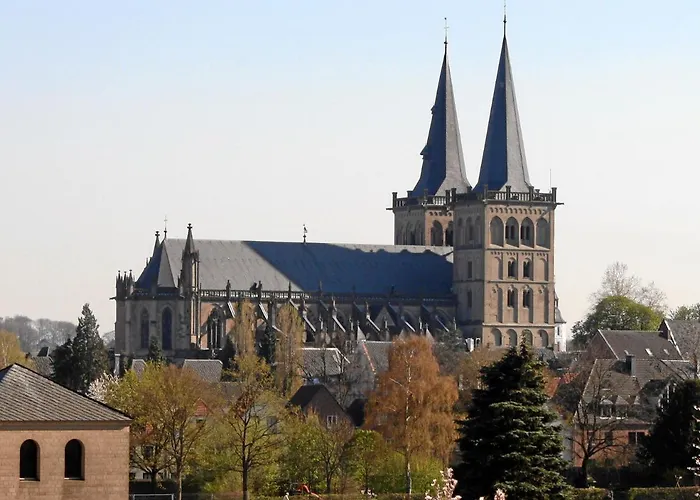 Wohnen Im Alten Amtsgericht Im Herzen Von Xanten