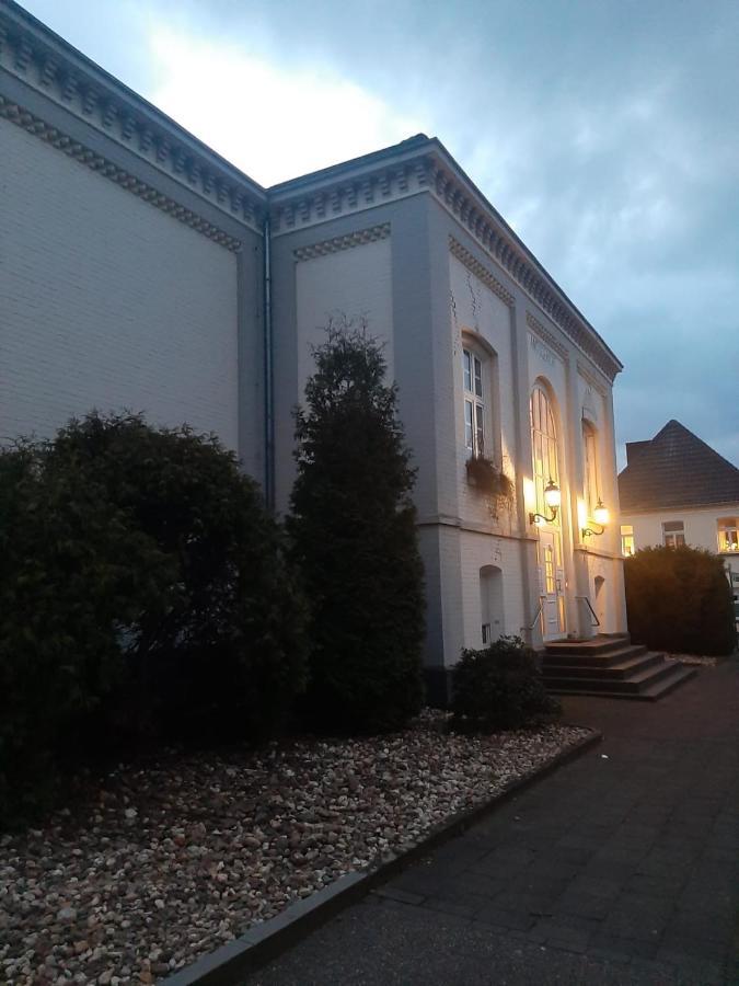 Wohnen Im Alten Amtsgericht Im Herzen Von Xanten